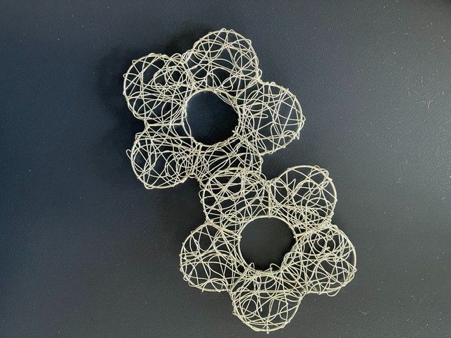 Tutte le decorazioni: 2x Drahtblume, Deko, Durchmesser 10 cm, neu – Nuovo (secondo la descrizione) da Eschenbach SG venduto da Anisti13