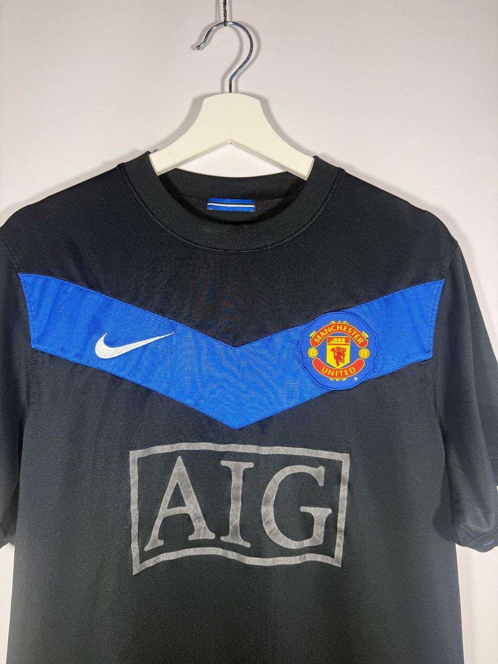 Nike Canottiere & Pantaloni: Manchester United Trikot M – Usato da Mühledorf BE venduto da ericgrunder_12 1