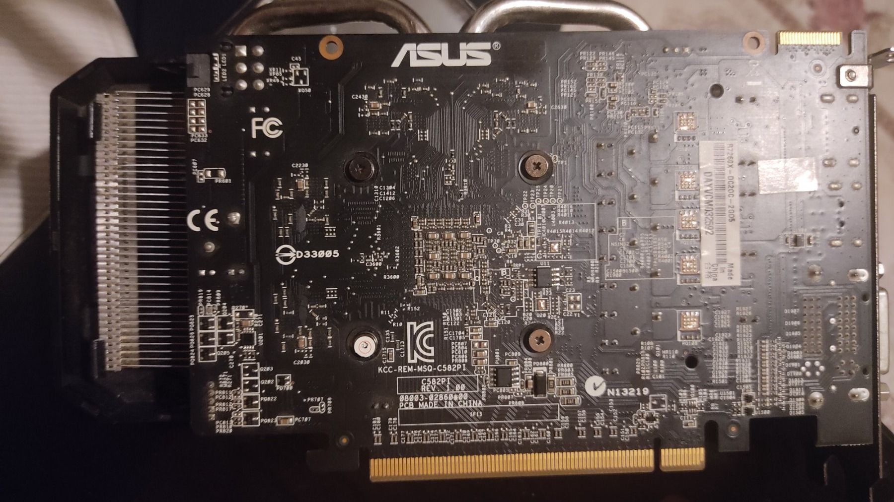 Asus Schede grafiche: Asus R7 260x Grafikkarte – Usato da Ibach venduto da O__s 1