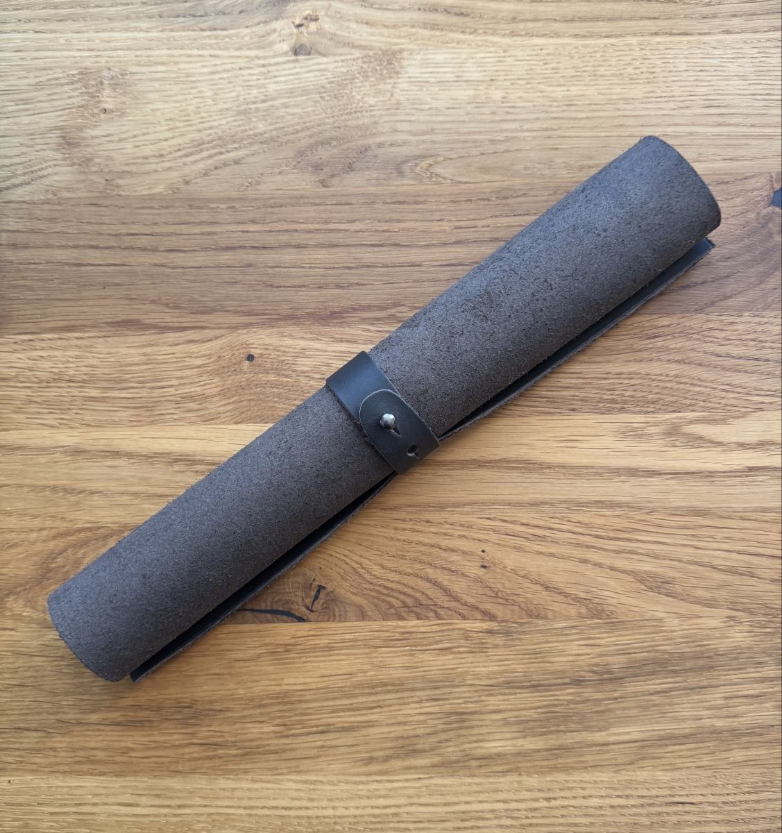 Strumenti musicali: Didgeridoo Playing Pad - Leder 30x30cm  NEU Originalverpackt – Nuovo e nell'imballaggio originale da Oensingen venduto da Francos 2