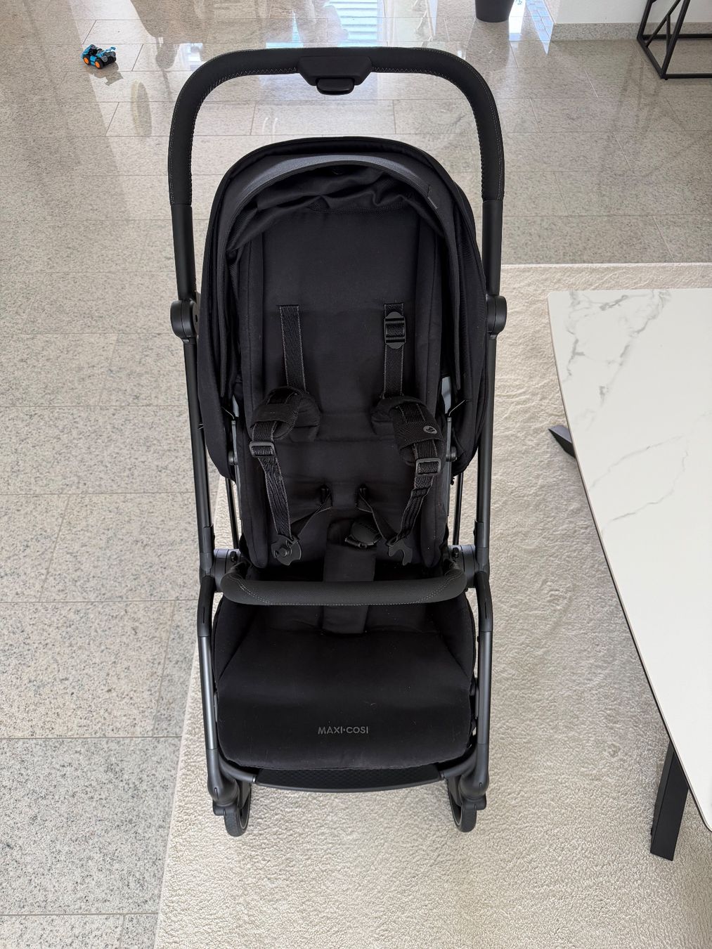 Maxi-Cosi Carrozzine: Maxi Cosi Leona 2 NEU – Nuovo (secondo la descrizione) da Bad Zurzach venduto da ron_7qcd 2