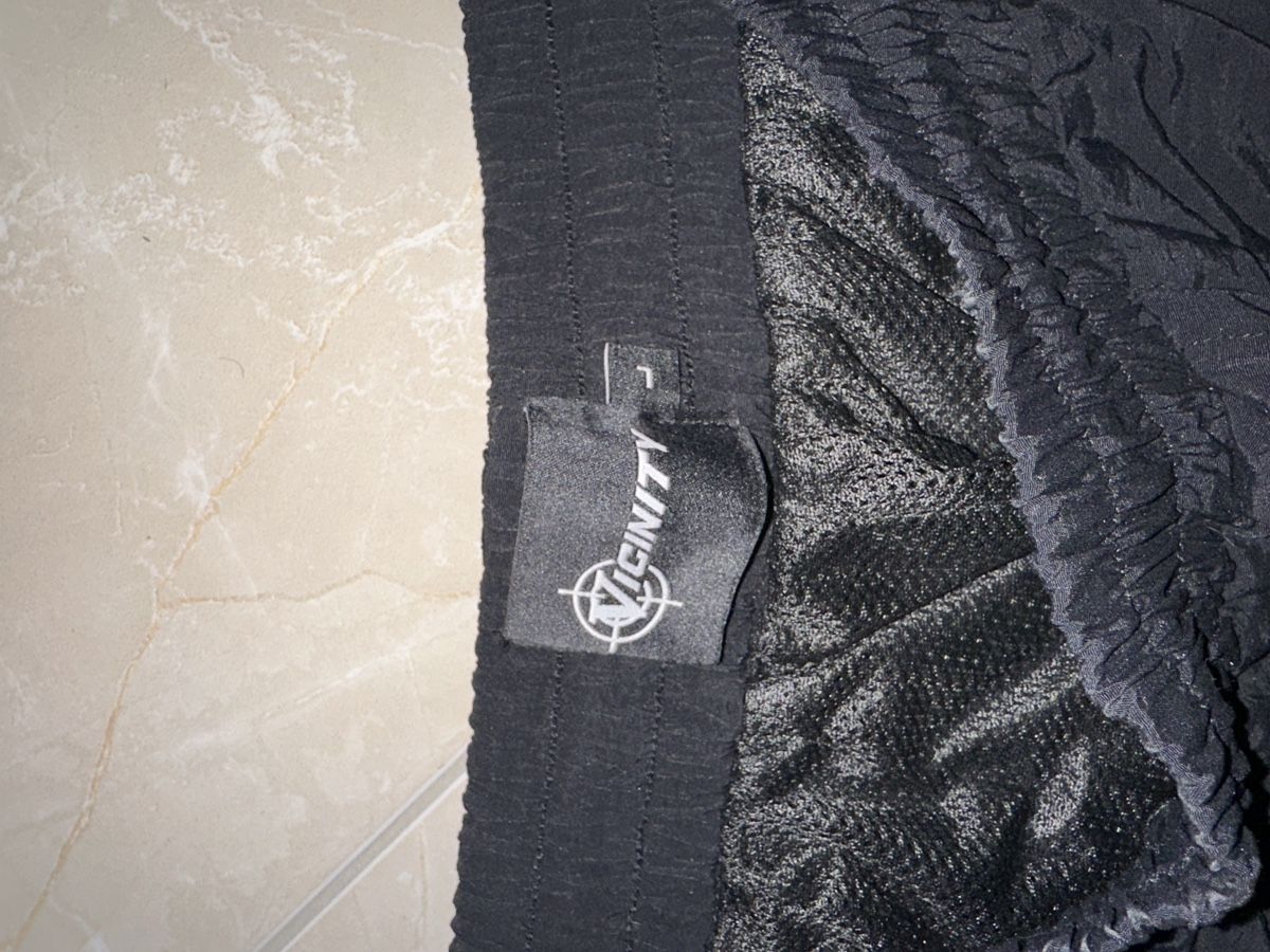 Pantaloni: Vicinity Track Pant Black – Grösse L – Nuovo (secondo la descrizione) da Frenkendorf venduto da a_1999 3