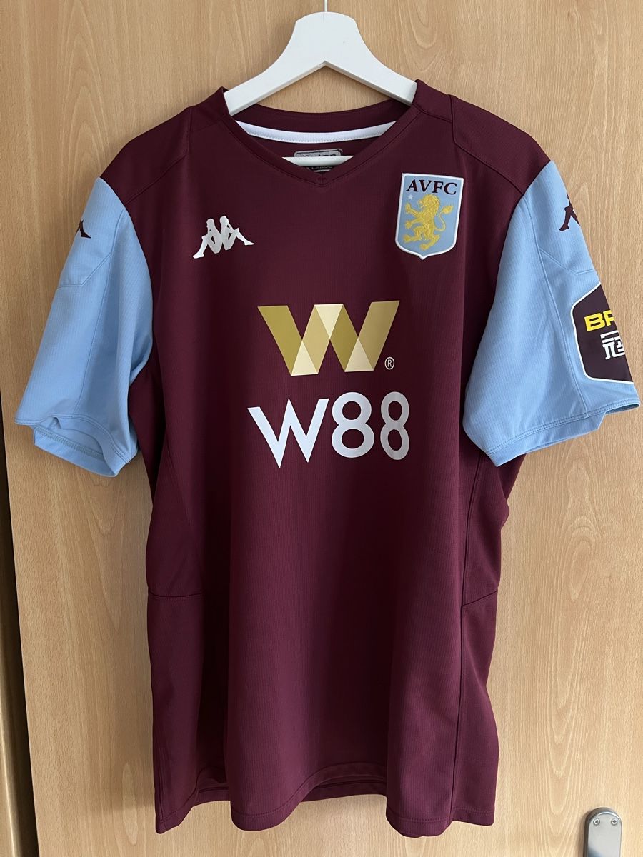 Kappa Canottiere & Pantaloni: Aston Villa Grealish #10 Gr XL – Usato da Mümliswil venduto da Calciopat