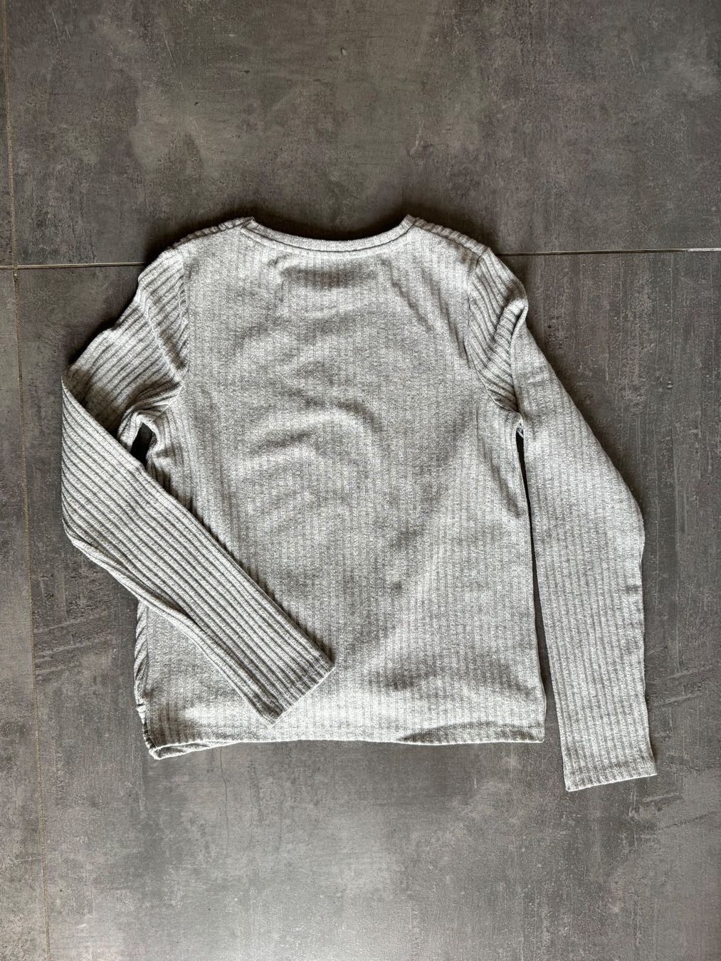C&A Pullover & Sweatshirts: Maglione grigio – Gebraucht aus Chiasso von vav_l9h2 1