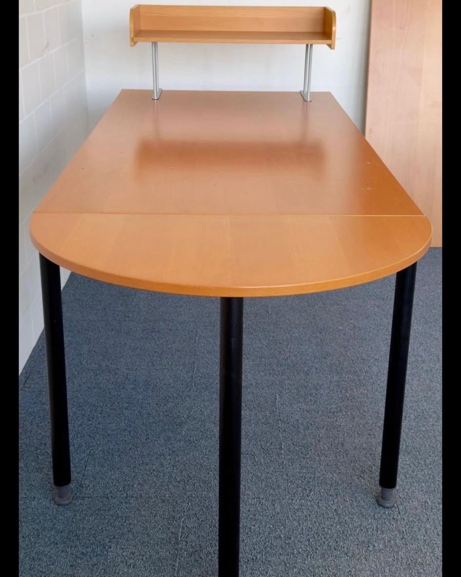 Tische: Wooden table with detachable corners – Gebraucht aus Zürich von Louiz_Bal 7