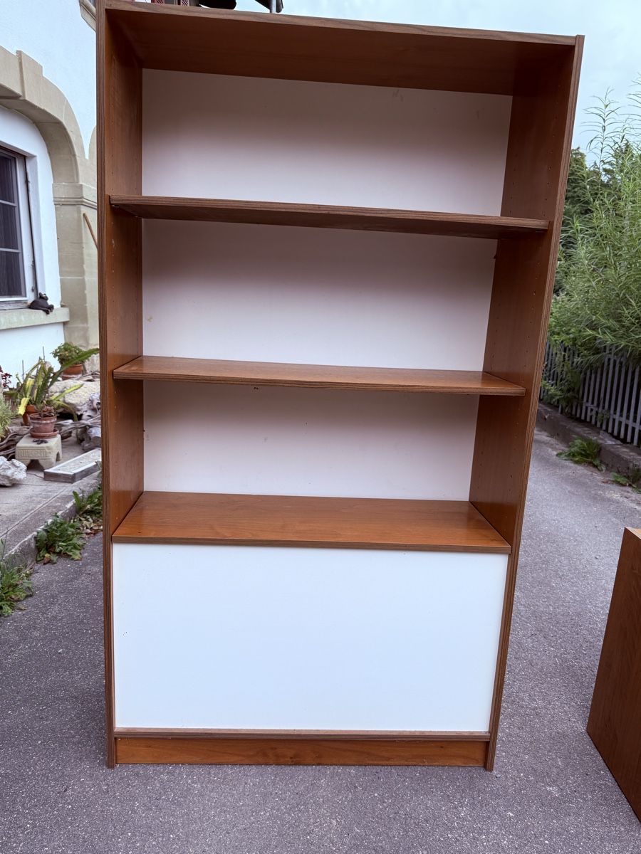 Étagères: Mid-Century Regal mit Klappfach & kleine Kommode – D'occasion à Konolfingen par petzipetz 3