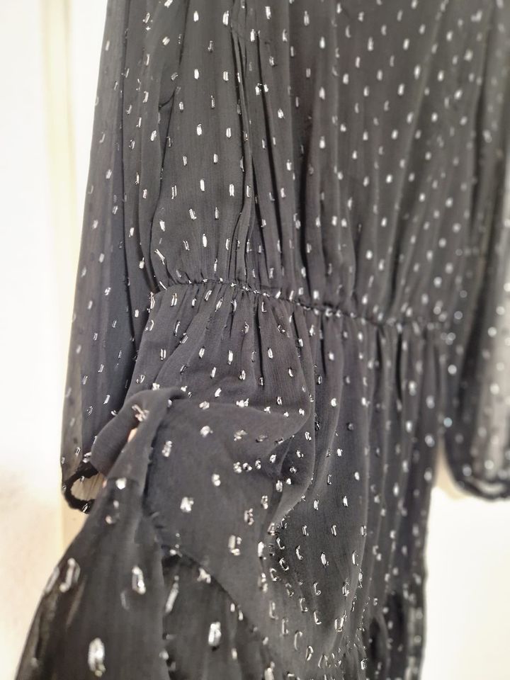 Kleider: Damen Kleid M/L – Gebraucht aus Tägerwilen von makcode09 2