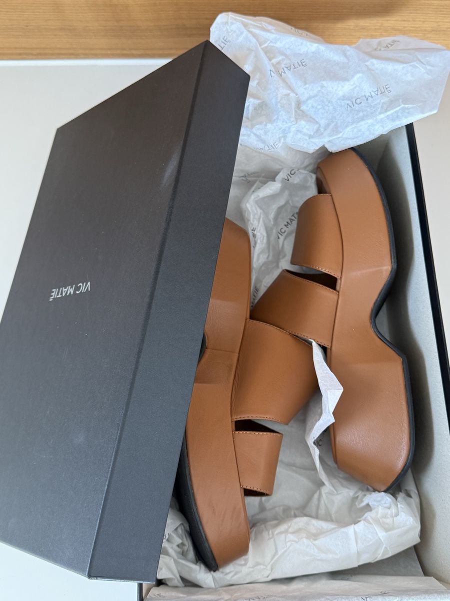 Vic Matié Damenschuhe: Vic Matié Mules cognac, Gr. 38,5 – Neu (gemäss Beschreibung) aus Hergiswil NW von Kaktus34 3