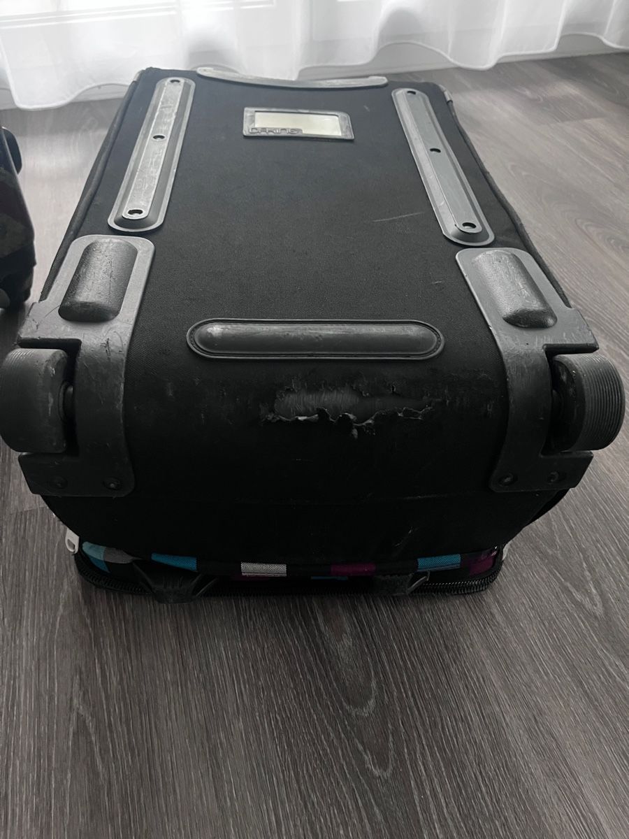 Dakine Valigie: Dakine Koffer mit Rollen – Usato da Winterthur venduto da 2Be.linda 5