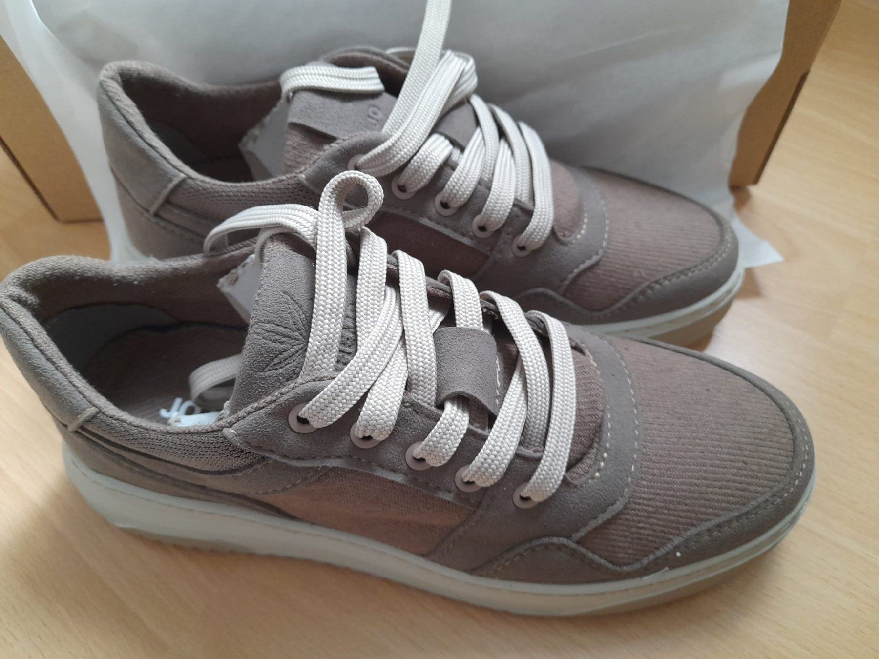 Scarpe da donna: Sommer Schuhe (aus Hanf) – Nuovo e nell'imballaggio originale da Arbon venduto da Olh_7shk 3