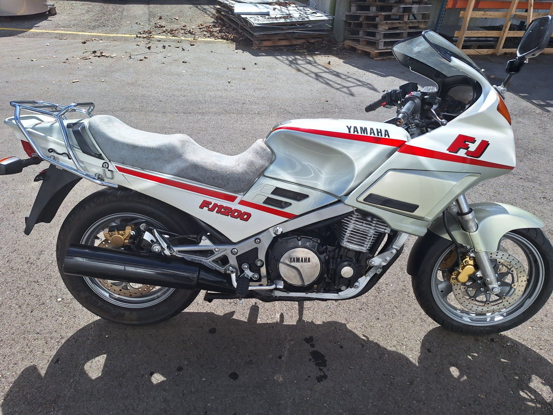 Yamaha Touring: Yamaha FJ 1200 – Usato da Reinach BL venduto da Knochenhexe 2