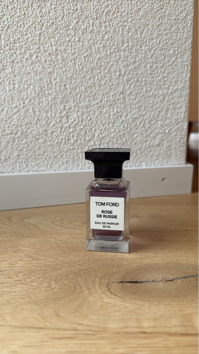 Tom Ford Parfum & Eau de Toilette: Tom Ford Rose de Russie Eau de Parfum 50ml - Top Duft – Neu (gemäss Beschreibung) aus Jona von ZoemesArchive