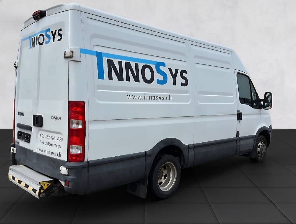 Veicoli commerciali:  IVECO DAILY 35C17  EEV – Usato da Laupersdorf venduto da poweronwheels 1