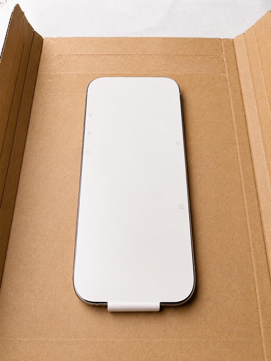 Apple Portables: iPhone 16 Pro weiss 256 GB – Neuf avec emballage d'origine à Tübach par micca 3