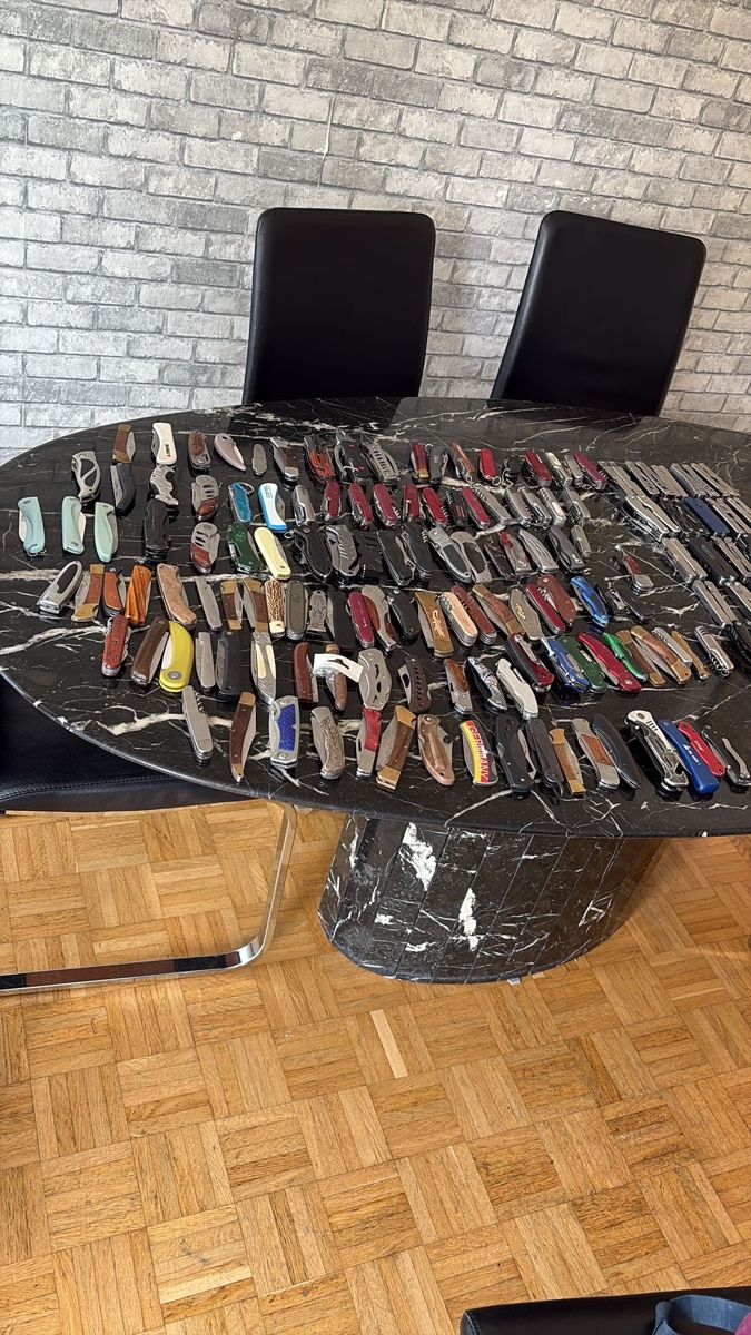 Victorinox Taschenmesser: Sammlung Taschenmesser 120 Stück – Neu (gemäss Beschreibung) aus Basel von caj_l6qk 2