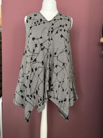 Niederberger Oberteil asymmetrisch