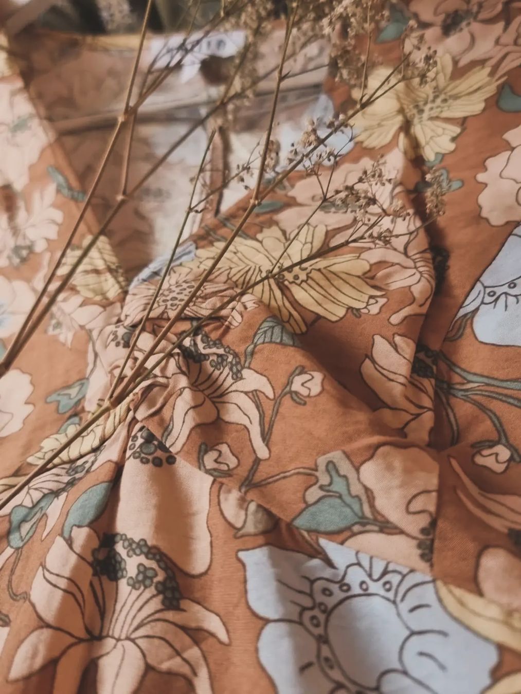 Vestiti: Robe mi-longue Edited à fleurs, état comme neuf – Usato da Vevey venduto da fer3ica 5