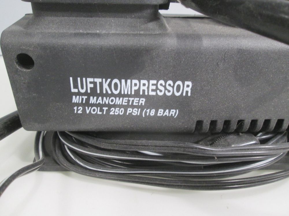 kompakter 12 Volt Kompressor, mit Anschluss für Auto
