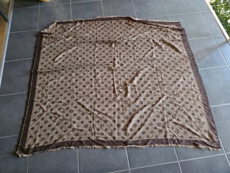 Damen Tuch Schal Stoff Tuch 145 cm x 120 cm