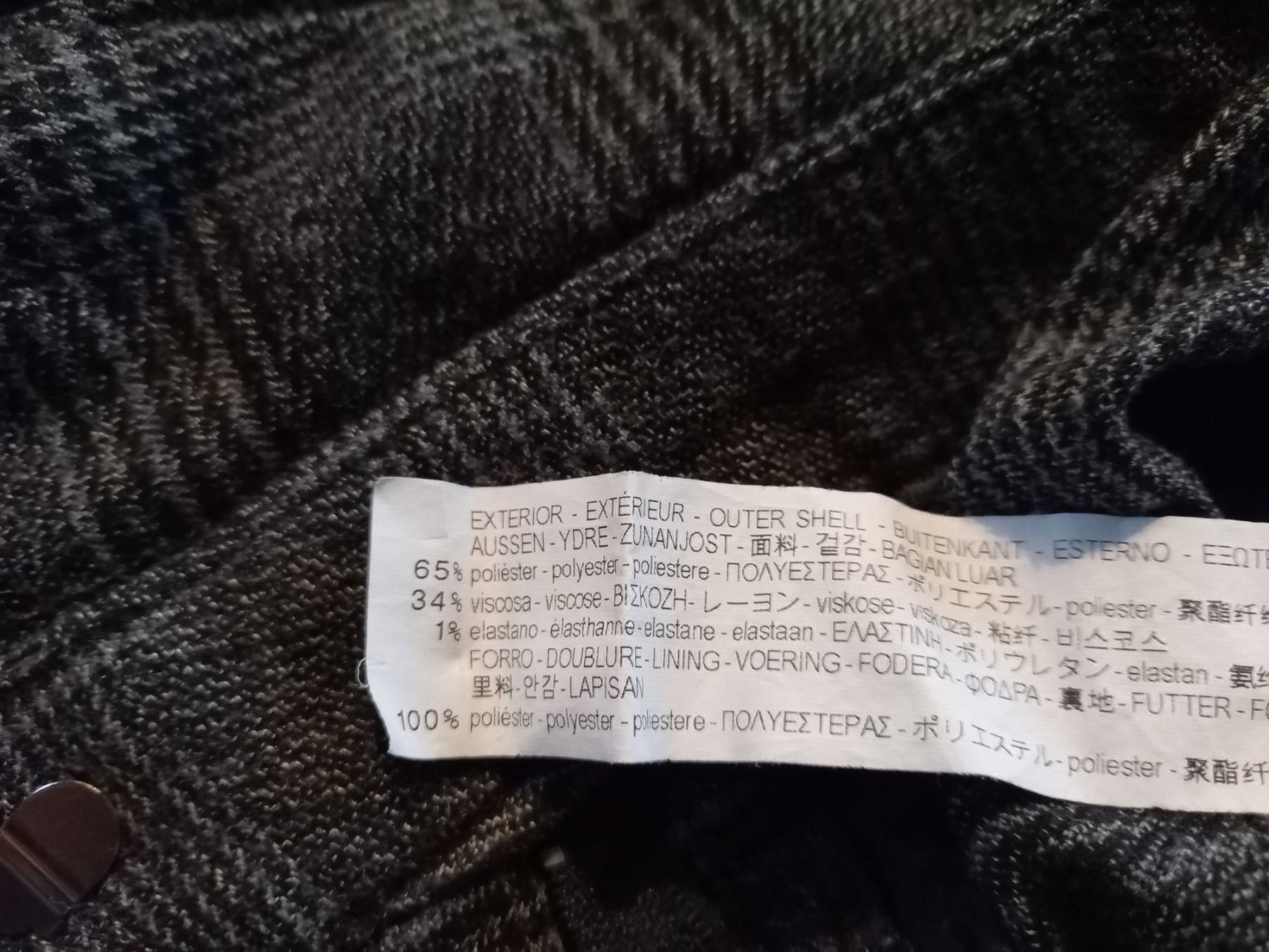 Pantaloni: Hose M – Usato da Bätterkinden venduto da Elefantenzoo 3
