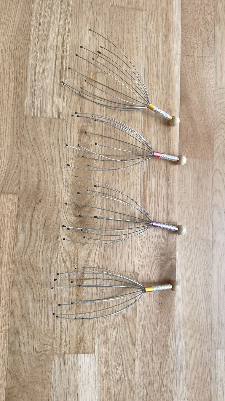 Appareils de massage: Kopfmassage-Spinne Kopfmassagegerät 4 stk. – Neuf avec emballage d'origine à Altdorf UR par Swissglam 7