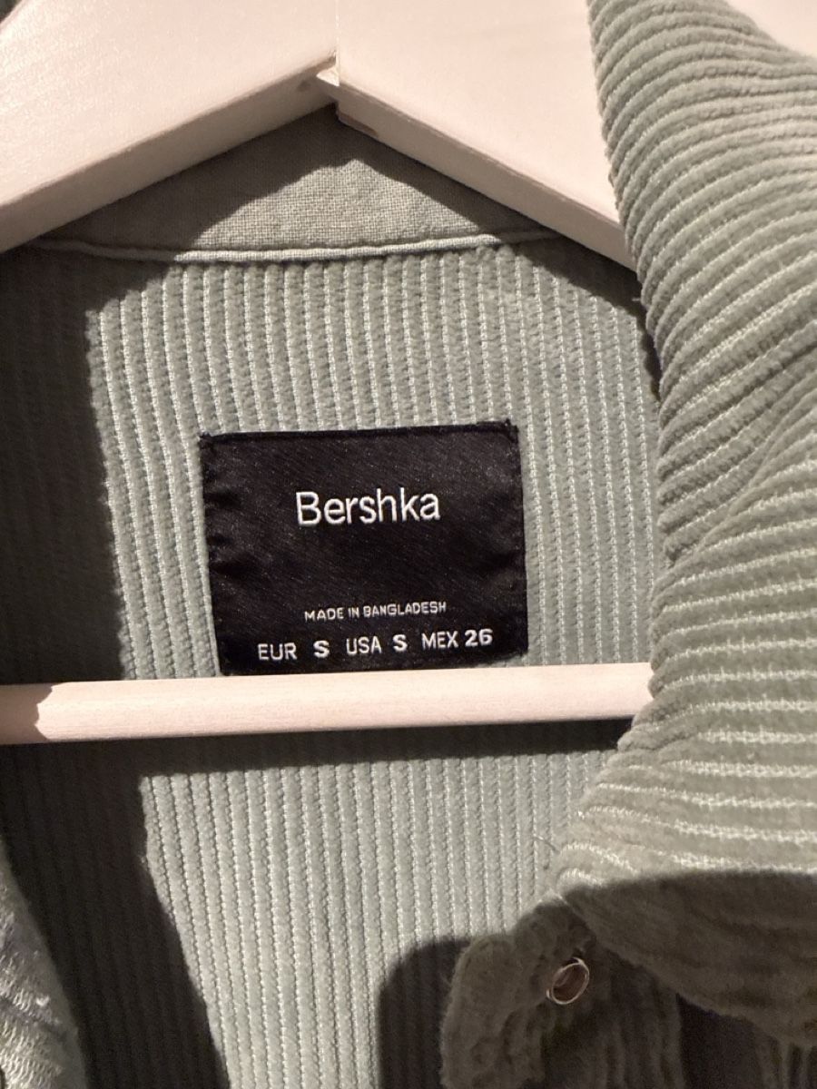 Bershka Blusen: Hemd Jacke  – Gebraucht aus Niederlenz von SaraMK6 1