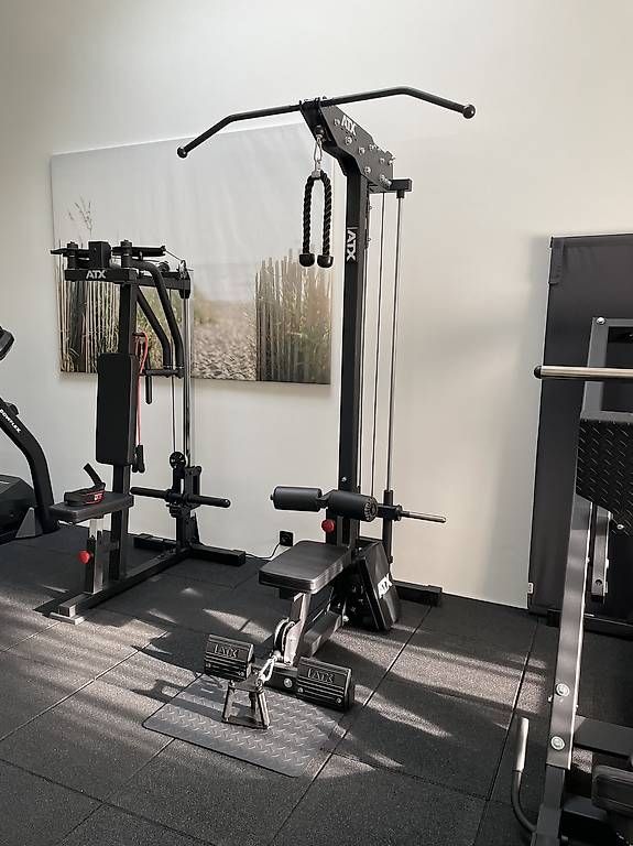 Hometrainer: Latzugturm ATX Plate Loaded – Usato da Basel venduto da bos_y6pm