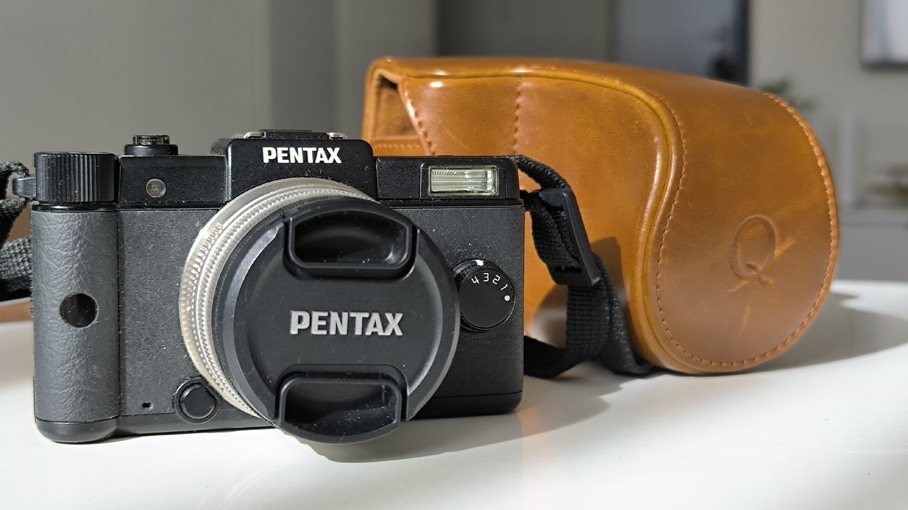 Pentax Fotocamera: Pentax Q pack complet + accesoires – Usato da Riaz venduto da vanucaptures 2