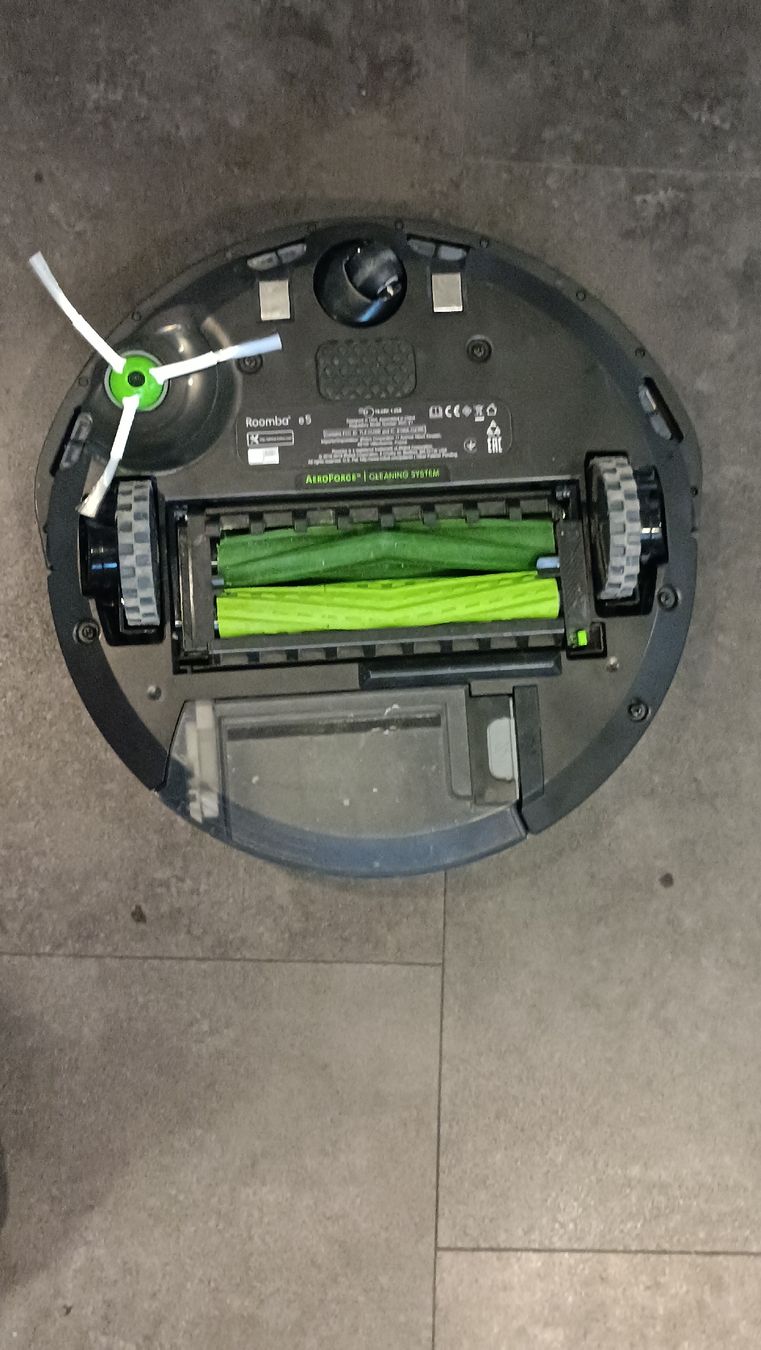 Irobot Staubsauger & Zubehör: iRobot Roomba e5 – Defekt aus Embrach von S24ch 4