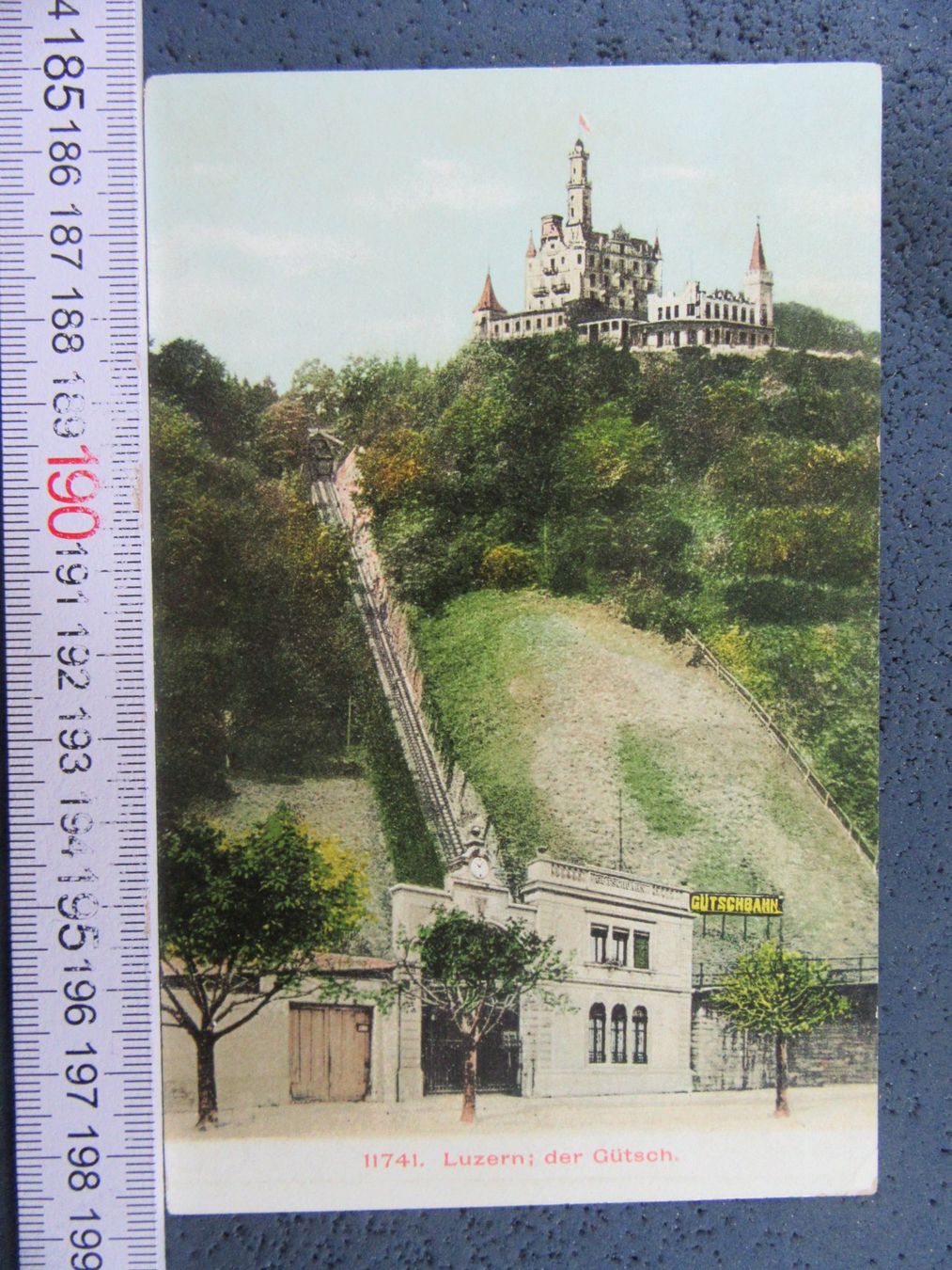 Cartoline postali: LUZERN DER GÜTSCH HOTEL GÜTSCH-BAHN LU AK – Usato da Ettingen venduto da Hausi4711