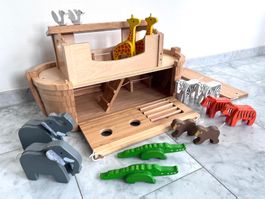 Grosse EverEarth Arche Noah aus Holz 15-teilig Holzspielzeug
