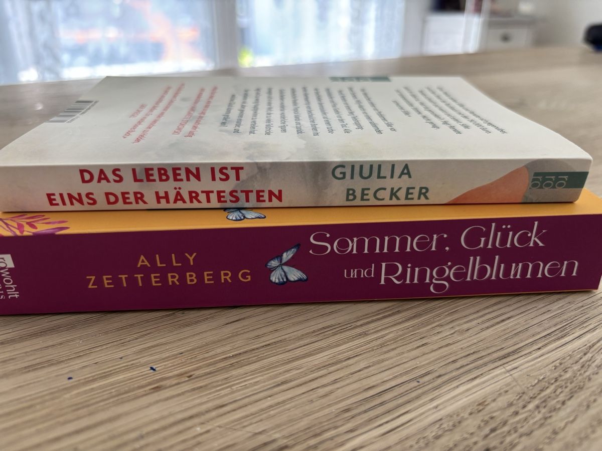 Libri: Zwe Taschenbücher NEU  – Nuovo (secondo la descrizione) da Konolfingen venduto da tilia76