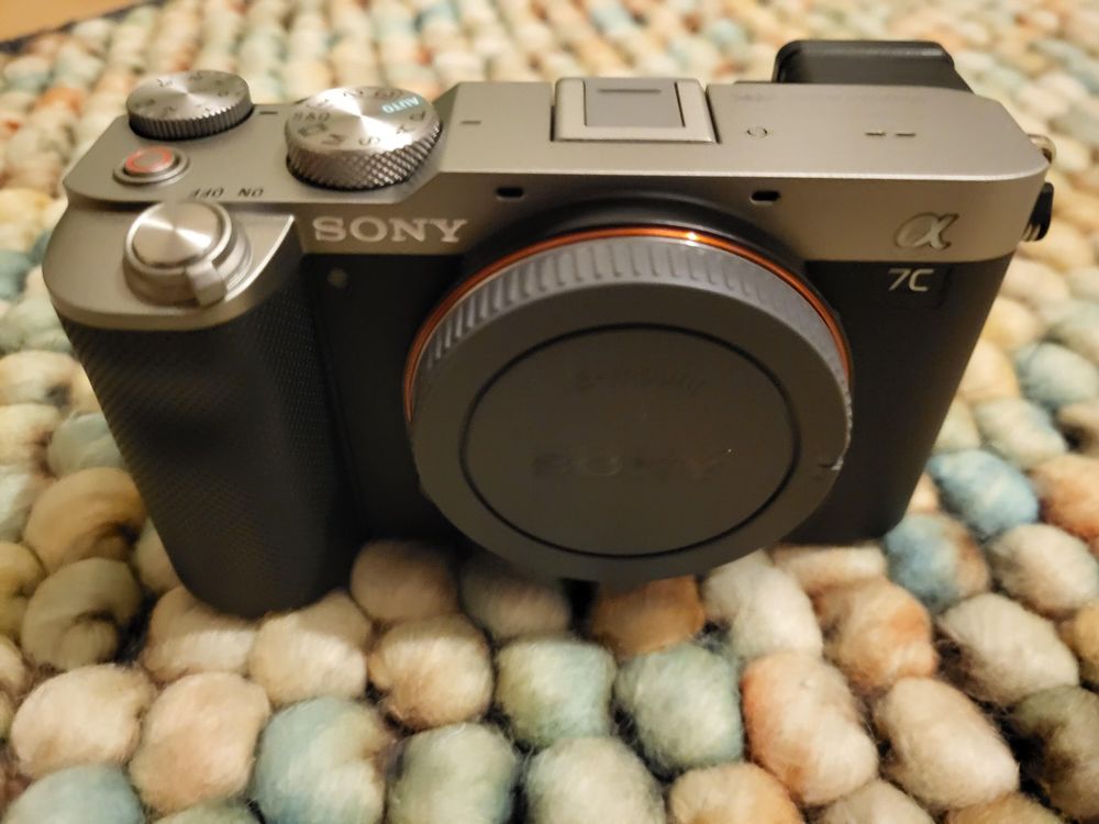 Neu: SONY Alpha 7C Kamera Silber Vollformat | Kaufen auf Ricardo