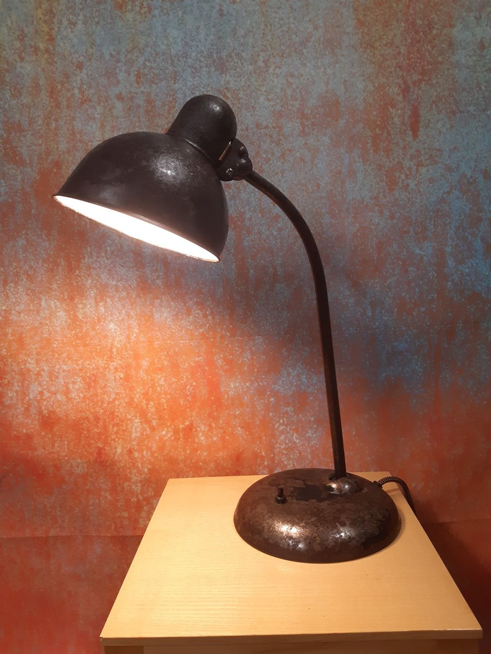 Kaiser Lampade: Restaurierte Kaiser Idel Modell 6551 – Usato da Winterthur venduto da lampenretter