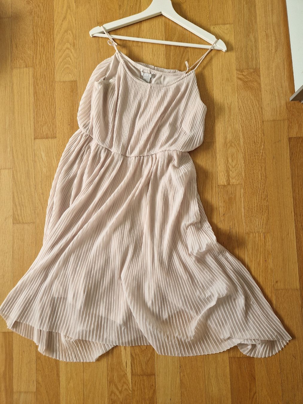 H&M Vestiti: Kleidchen – Usato da Liebefeld venduto da wen_5rdt