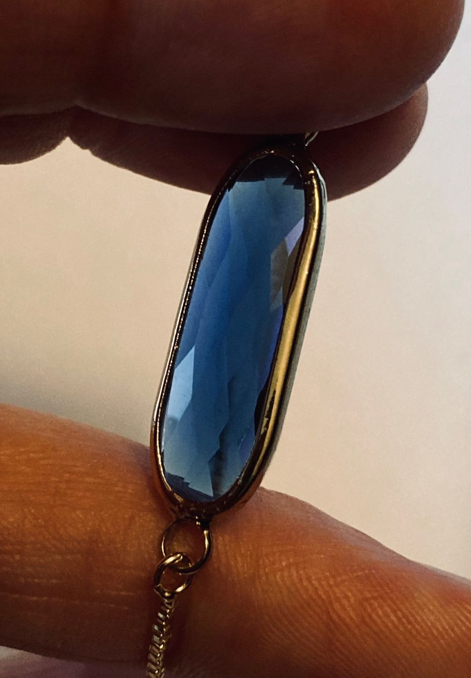 Bracciali & Braccialetti: Bracelet doré avec cabochon en verre  bleu – Usato da Genève venduto da ct_fqr8 1