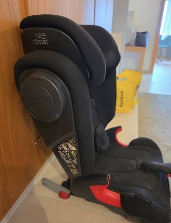 Seggiolini per auto: Kindersitz Britax Römer – Usato da Oberflachs venduto da zoe_st77 1
