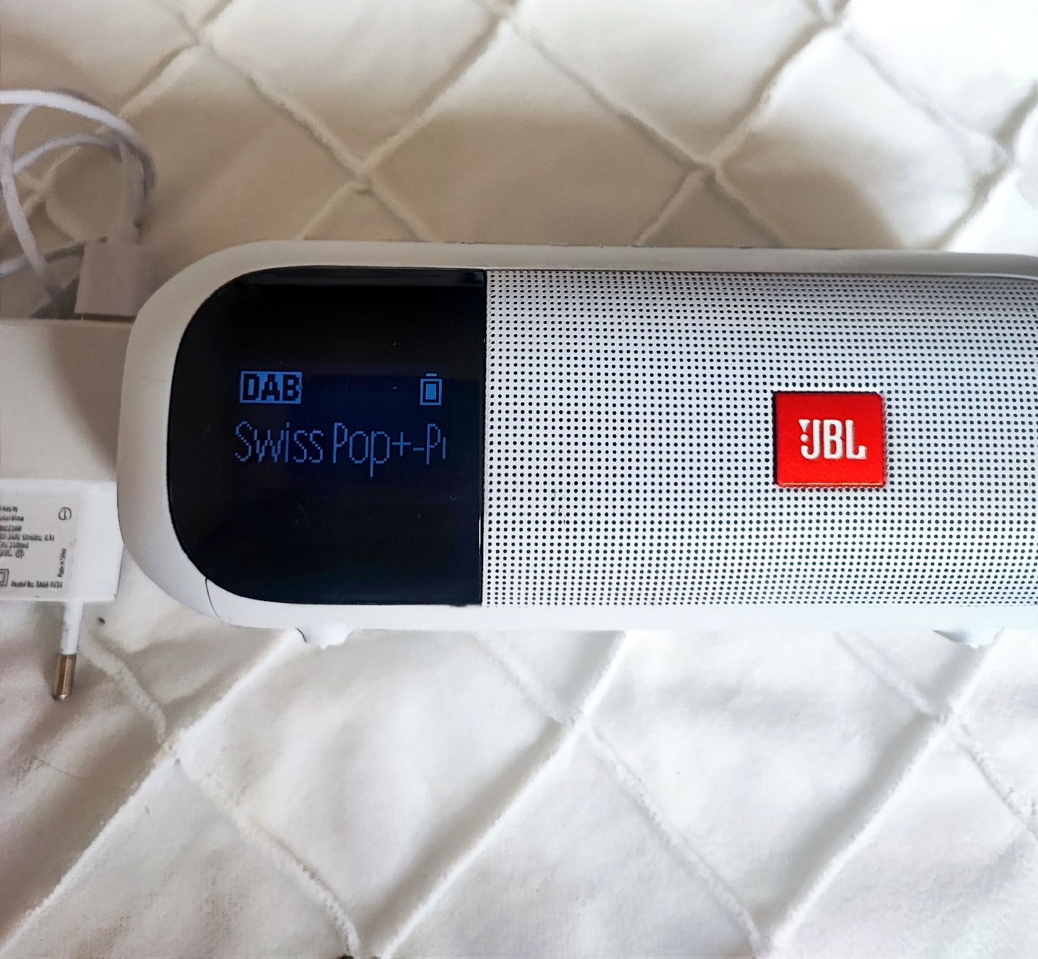 Radio: JBL Tune 2 DAB Radio Bluetooth Lautsprecher  – Usato da Zollikofen venduto da zar_j67f 1