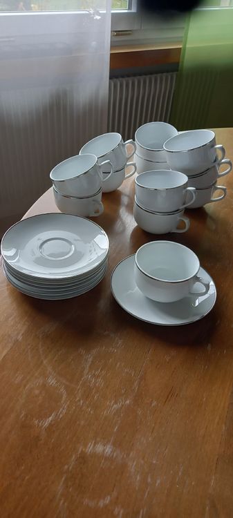 kaffee-teeservice-19-teilig-weiss-mit-silberrand-kaufen-auf-ricardo