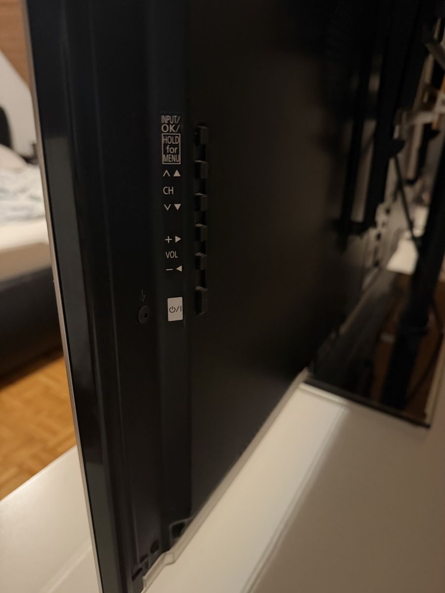 Appareils TV: Panasonic Smart TV – D'occasion à Pfeffikon LU par TomiRasic 2
