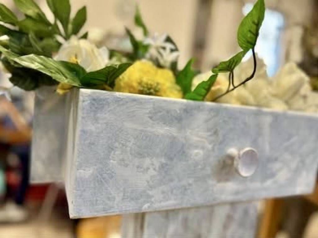 Regale: 1 Wandgestell – Gebraucht aus Frauenfeld von Irene.Schuppli 2