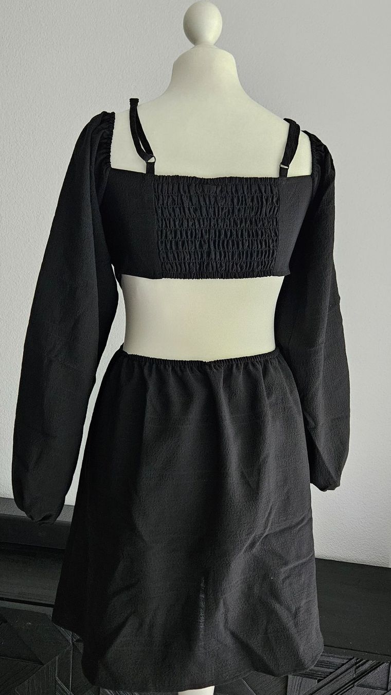 H&M Vestiti: Kurzes Kleid H&M – Usato da Bülach venduto da Recherchieren 4