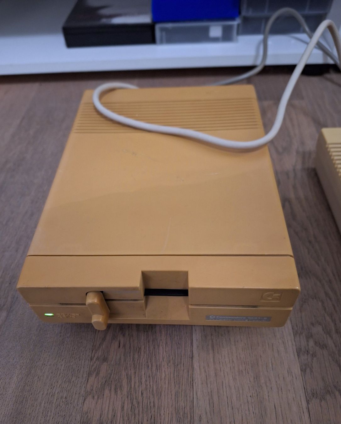 Commodore PCs: C64 Commodore Personal Computer mit Diskettenlaufwerk 1541 – Gebraucht aus Liebefeld von  4