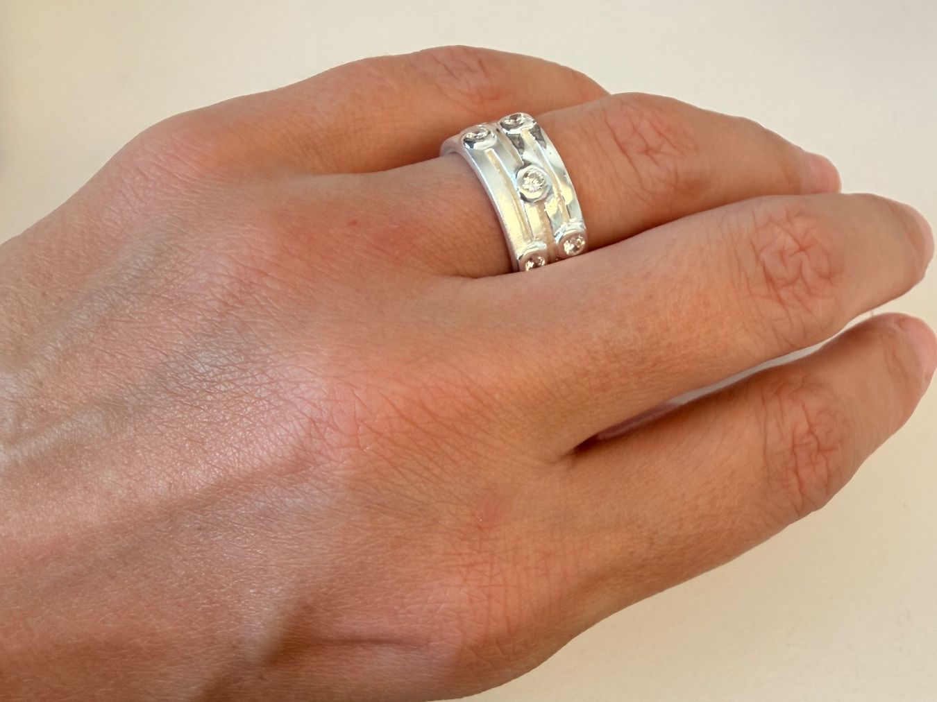 Ringe: Ring Silber 925 Zirkona Gr. 53 – Neu und originalverpackt aus Zug von gold.schmuck 1