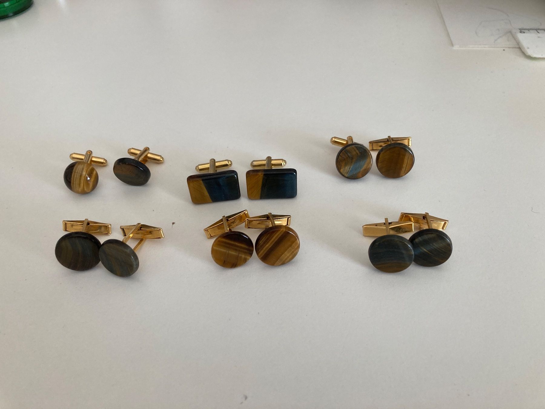 Boutons: Versch. Hemdenknöpfe Tigerauge – Neuf (Voir description) à Fehraltorf par mayalotto