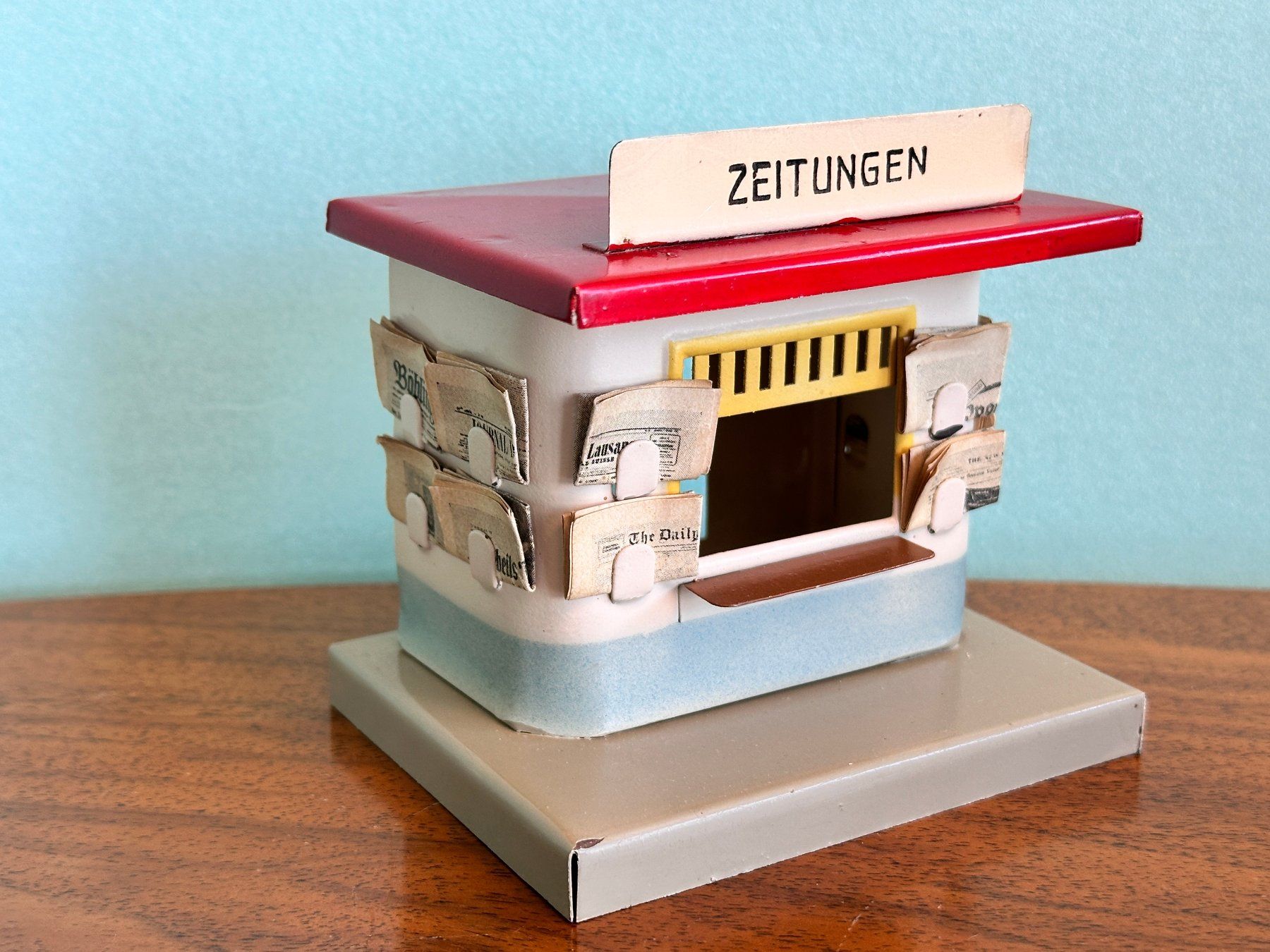 Kibri Modellini di ferrovie: Kibri Kiosk / Zeitungen , neuwertig – Usato da Seuzach venduto da Jage