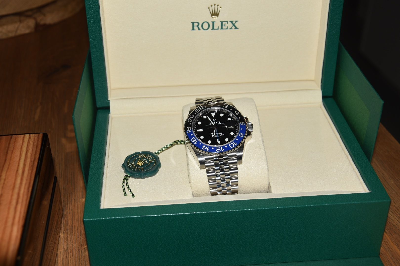 Rolex Orologi: Rolex GMT Master II Batman – Nuovo e nell'imballaggio originale da Holzhäusern ZG venduto da jhjhlhhhklh 2