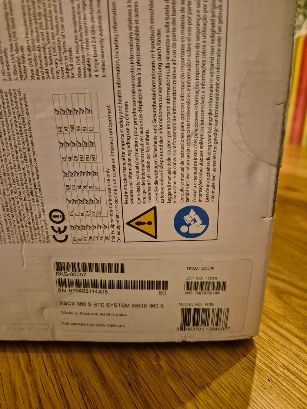Microsoft Console: XBOX 360 4GB/Go – Usato da Winkel venduto da Heuresis 4