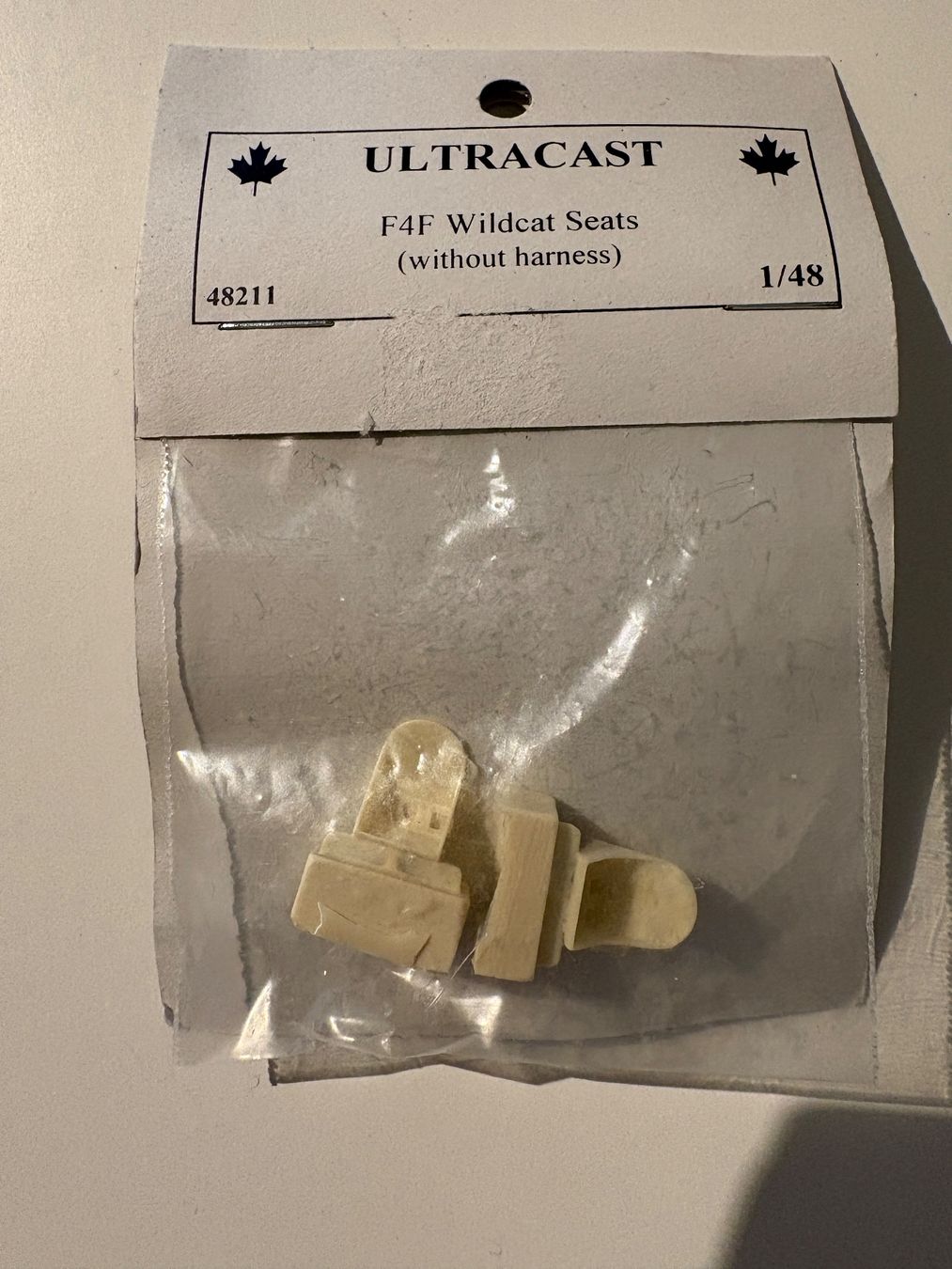 Modellbausätze & Standmodelle: 1/48 F-4F WILDCAT SEATS WITHOUT HARNESS – Gebraucht aus MÜHLEDORF/SO von tru_wsv8