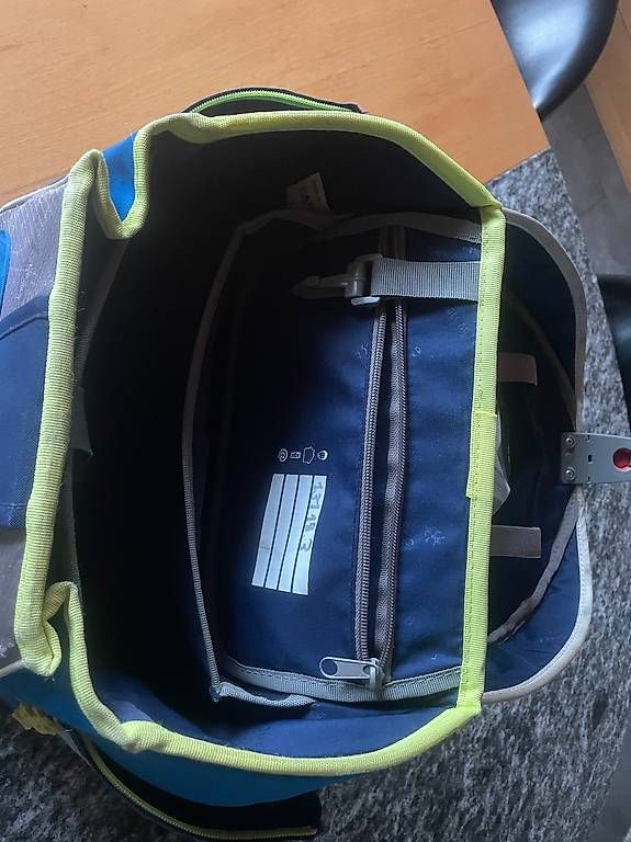 Borse & Zaini: Kindertasche Schule  – Usato da Wengi b. Frutigen venduto da Tomaeg0 1